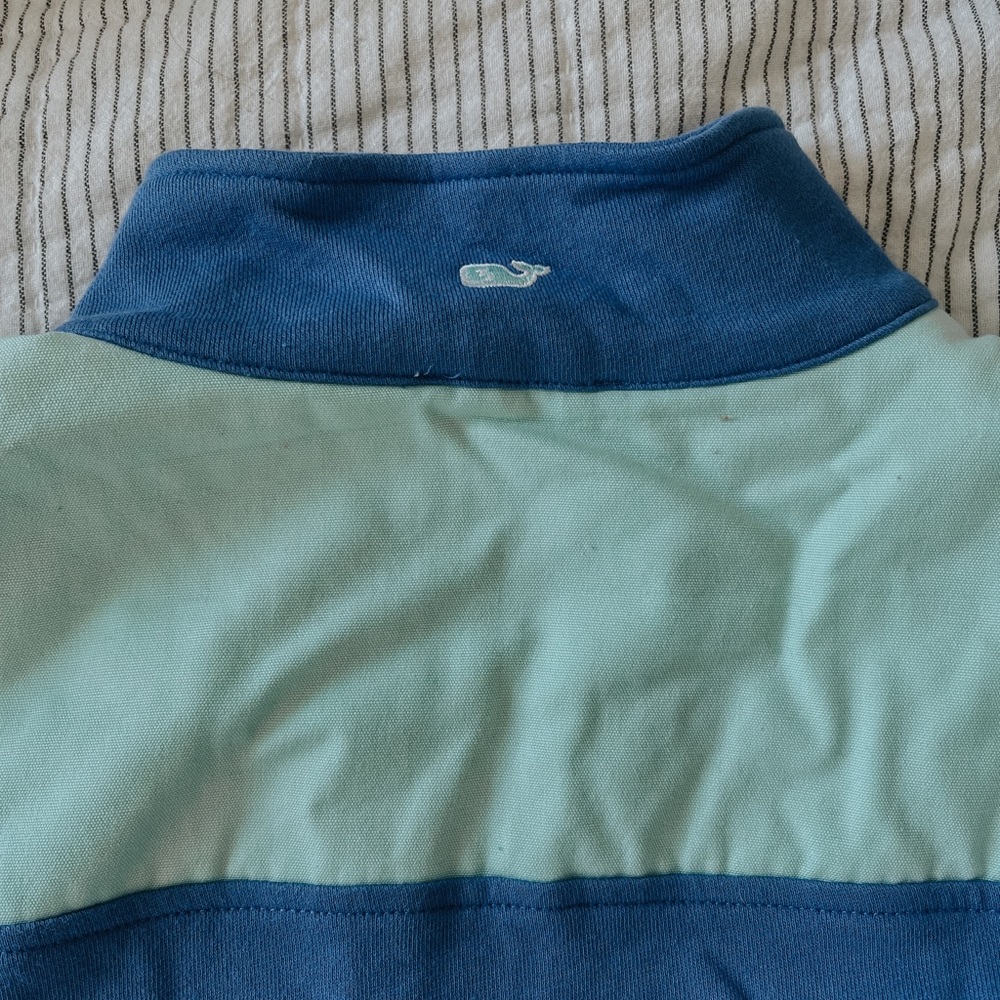 Women’s Vineyard Vines Pullover and Quarter Zip - Picture 4 of 5